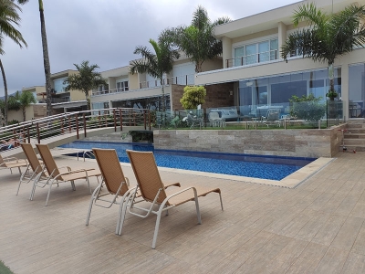 Praia Juquehy - Condomínio Pé na Areia
