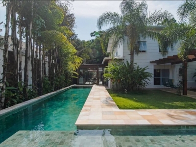 Praia Maresias - Condomínio Fechado