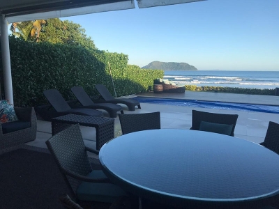 Praia Juquehy - Condomínio Pé na Areia