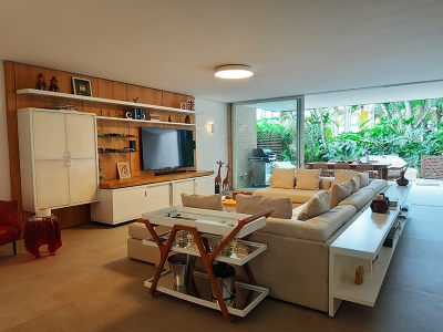 Praia Maresias - Condomínio Pé na Areia