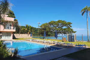 Praia Boiçucanga - Condomínio Pé na Areia