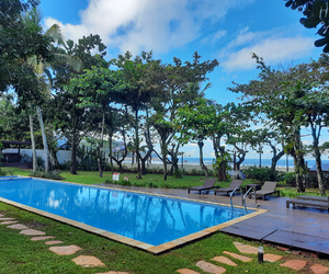 Praia Camburi - Condomínio Pé na Areia