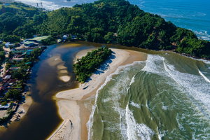 Praia Barra do Una -  Condomínio Pé na Areia