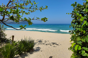 Praia Maresias - Condomínio Pé na Areia