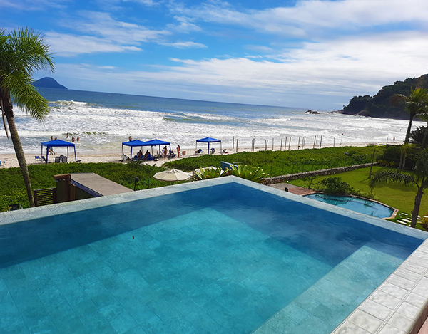 Praia Juquehy - Condomínio Pé na Areia