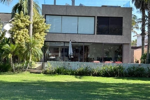 Praia Riviera - Condomínio Fechado