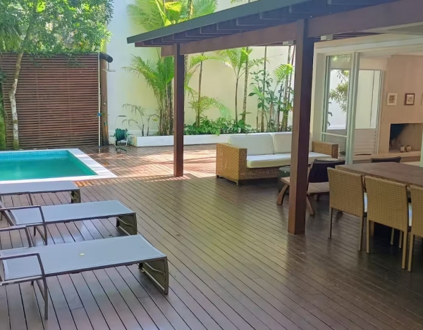 Praia Juquehy - Condomínio Fechado