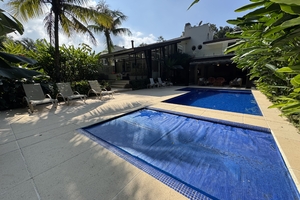 Praia da Baleia - Condomínio Fechado