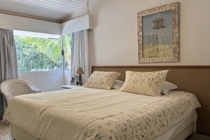 Praia da Baleia - Condomínio Fechado