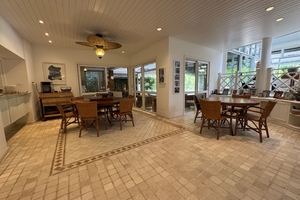 Praia da Baleia - Condomínio Fechado