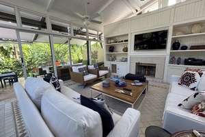 Praia da Baleia - Condomínio Fechado