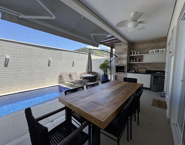 Praia Juquehy – Condomínio Fechado