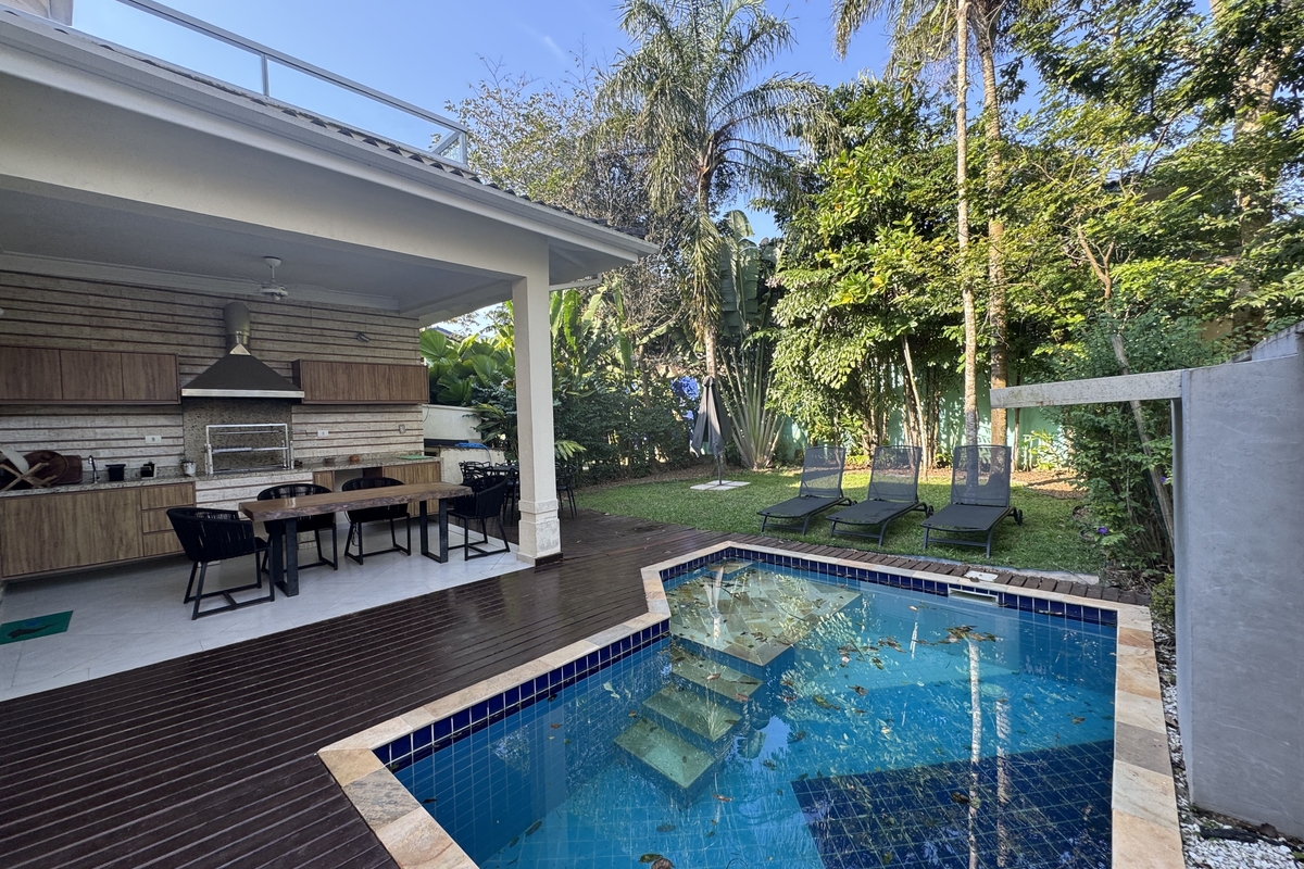 Praia Maresias - Condomínio Fechado