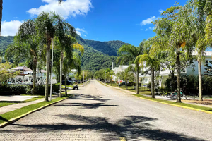 Praia Maresias - Condomínio Fechado