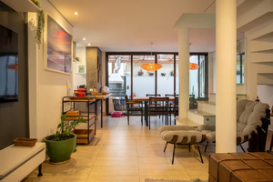 Praia de Camburi - Condomínio Fechado