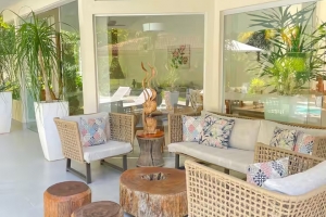 Praia Engenho - Condomínio Fechado