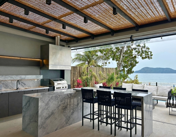 Praia Juquehy - Condomínio Pé na Areia