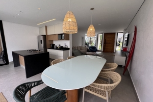 Praia Juquehy - Condomínio Fechado