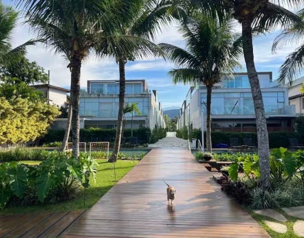 Praia Juquehy - Condomínio Fechado