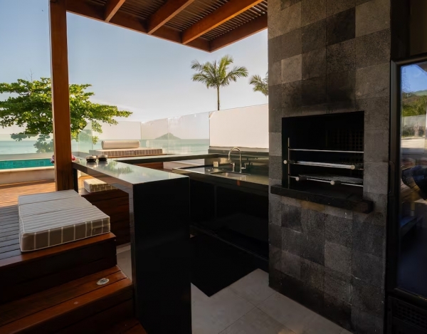 Praia Juquehy - Condomínio Fechado