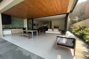 Praia Juquehy - Condomínio Fechado