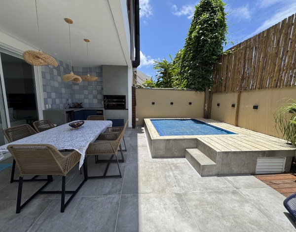 Praia Juquehy - Condomínio Fechado