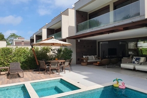 Praia Engenho - Condomínio Pé na Areia