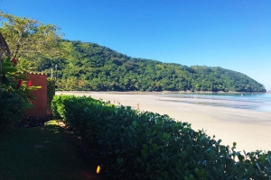 Praia Baleia - Condomínio Pé na Areia